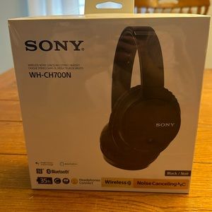 Sony Wireless Noise Cancelling Headphones